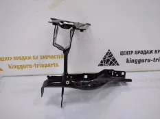 Кронштейн фары BMW 5 2017-2019 7383857 G30 ДО РЕСТАЙЛИНГ, левый