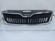 Решетка радиатора Skoda Rapid 2012-2017 5JA853668 1 NH3 ДО РЕСТАЙЛИНГ