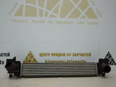 Радиатор интеркулера BMW X1 2015-2019 17518645761 F48
