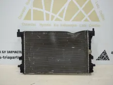Дополнительный радиатор охлаждения Skoda Octavia 2013-2017 5Q0121251HN A7 5E3 ДО РЕСТАЙЛИНГ