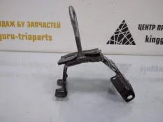 Крюк замка капота BMW X5 2013-2018 51237325992 F15, правый