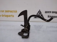 Крюк замка капота Skoda Octavia 2008-2013 1Z0823480 A5 РЕСТАЙЛИНГ