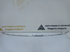 Молдинг решетки радиатора Volkswagen Touareg 2014-2018 7P6853101D 2 7P5 РЕСТАЙЛИНГ, передний левый