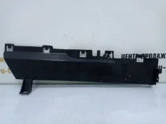 Дефлектор радиатора BMW X5 2013-2018 51747343798 F15