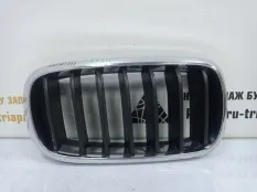 Решетка радиатора BMW X5 2013-2018 7316054 F15, правая