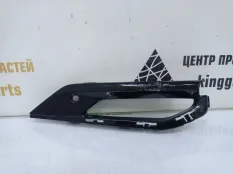 Накладка противотуманной фары BMW X7 2019-2022 51118074260 G07 M-PACK, правая