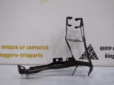 Кронштейн фары BMW 3 2015-2020 51647245791 F30 РЕСТАЙЛИНГ, левый