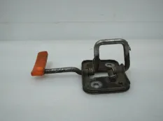 Крюк замка капота Volkswagen Polo 2015-2020 6R0823186 5 612 РЕСТАЙЛИНГ