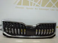 Решетка радиатора Skoda Octavia 2017-2020 5E0853653C A7 5E3 РЕСТАЙЛИНГ