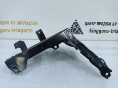 Кронштейн фары BMW X1 2015-2019 51647342502 F48, передний правый