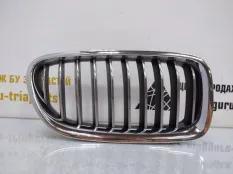 Решетка радиатора BMW 5 2009-2013 7412324 F10 ДО РЕСТАЙЛИНГ, правая