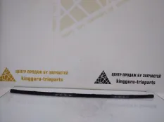 Молдинг решетки бампера Volkswagen Polo 2015-2020 6RF853101A 5 612 РЕСТАЙЛИНГ, передний