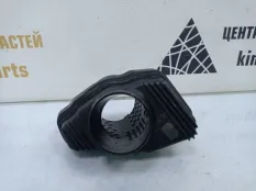 Патрубок чистого воздуха (к турбине) BMW X5 2013-2018 11658513672 F15