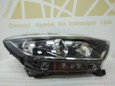 Фара галогеновая Renault Kaptur 2016-2020 260108765R 1 H5_ ДО РЕСТАЙЛИНГ, правая