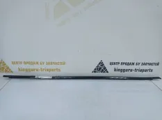 Бархотка двери BMW 5 2009-2013 51337182278 F10 ДО РЕСТАЙЛИНГ, передняя правая