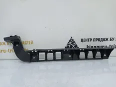 Кронштейн бампера Skoda Octavia 2013-2017 5E5807863 A7 5E3 ДО РЕСТАЙЛИНГ, задний левый