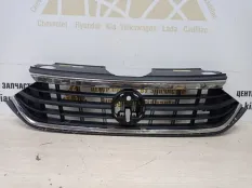 Решетка радиатора Volkswagen Polo 2020-2022 6N5853653 6 CK4
