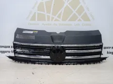 Решетка радиатора Volkswagen Multivan 2015-2020 7E5853653C T6 SGC ДО РЕСТАЙЛИНГ