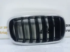 Решетка радиатора BMW X5 2013-2018 51137316054 F15, правая