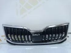 Решетка радиатора Skoda Octavia 2017-2020 5E0853653C A7 5E3 РЕСТАЙЛИНГ