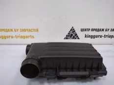 Корпус воздушного фильтра Skoda Octavia 2013-2017 04E129611AK A7 5E3 ДО РЕСТАЙЛИНГ