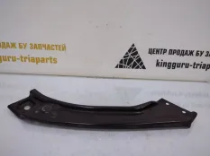 Кронштейн фары Volkswagen Polo 2020-2022 6N5805932A 6 CK4, правый