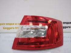 Фонарь диодный Skoda Octavia 2013-2017 5E5945112 A7 5E3 ДО РЕСТАЙЛИНГ, правый