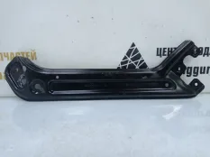 Кронштейн фары Skoda Octavia 2019-2022 5E3805932 A8 NN3, правый