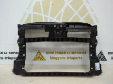 Панель передняя Volkswagen Golf 2008-2012 9518041 6 5K1