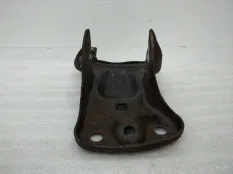 Крепление балки подвески Skoda Octavia 2013 5Q0501546C A7 5E5 CHPA 1.4 МКПП, заднее правое