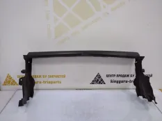 Дефлектор радиатора нижний BMW 5 2017-2019 51747383846 G30 ДО РЕСТАЙЛИНГ