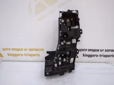 Кронштейн бампера BMW X7 2019-2022 51128069902 G07 M-PACK, задний правый