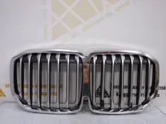Решетка радиатора BMW X7 2019-2022 51138094566 G07