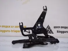 Петля капота BMW X5 2013-2018 41007381781 F15, левая