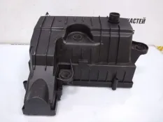 Корпус воздушного фильтра Volkswagen Tiguan 2016-2020 5Q0129607AA 2 AD1 ДО РЕСТАЙЛИНГ