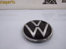Эмблема Volkswagen Polo 2020-2022 5H0853601D 6 CK4, передняя