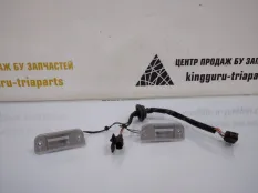 Подсветка номера Hyundai Santa Fe 2018-2020 92504A9000 4 TM ДО РЕСТАЙЛИНГ