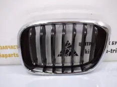 Решетка радиатора BMW X3 2017-2021 8091725 G01 ДО РЕСТАЙЛИНГ, левая