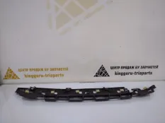 Кронштейн бампера BMW 3 2018-2022 51758075658 G20, передний