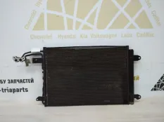 Радиатор кондиционера Skoda Octavia 2008-2013 1K0820411AD A5 РЕСТАЙЛИНГ