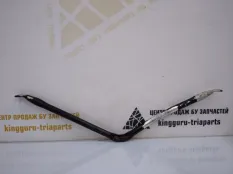 Растяжка передней панели BMW 3 2015-2020 51647245789 F30 РЕСТАЙЛИНГ