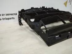 Воздуховод радиатора BMW X5 2013-2018 51747343798 F15