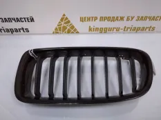Решетка радиатора BMW 3 2011-2016 51137255411 F30 ДО РЕСТАЙЛИНГ, левая