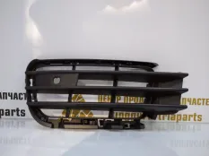 Решетка бампера Volkswagen Touareg 2010-2014 9582271 2 7P5 ДО РЕСТАЙЛИНГ, левая