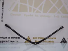 Растяжка передней панели BMW 1 2019-2022 7488284 F40