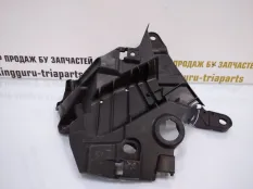 Кронштейн крыла BMW X5 2013-2018 51657294544 F15, передний правый