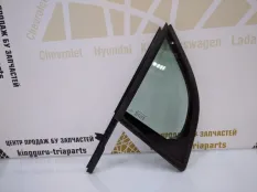 Форточка двери Citroen DS3 2009-2014 9683654780 1 S ДО РЕСТАЙЛИНГ, передняя правая