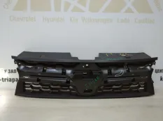 Решетка радиатора Renault Duster 2015-2021 623103564R 1 HSA/M РЕСТАЙЛИНГ