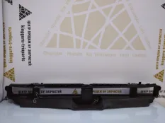 Воздуховод радиатора нижний BMW X7 2019-2022 51647459189 G07