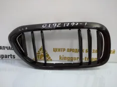 Решетка радиатора BMW 5 2017-2019 7383520 G30 ДО РЕСТАЙЛИНГ, правая
